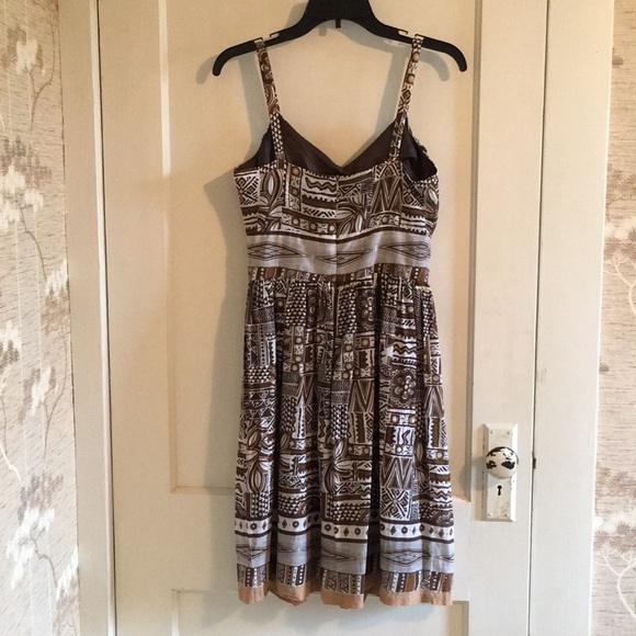 Printed Empire Waist Dress - Picture 5 of 5